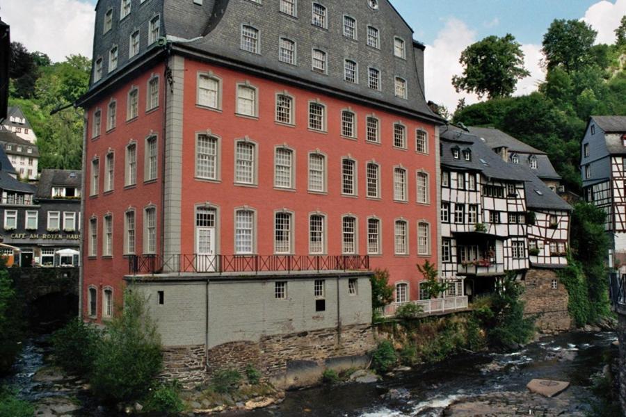Bienenhaus * Monschau